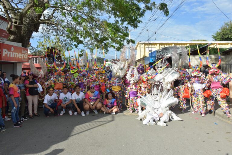 El Comité del Carnaval Mocano