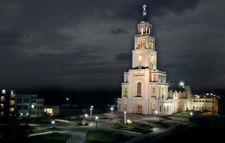 Iglesia del sagrado corazón de Jesús en Moca y su historia