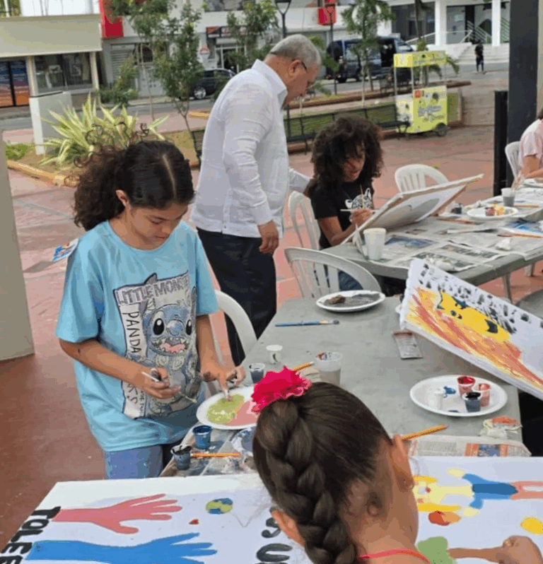 «El Imperio de los Niños» promueve el arte y los valores en el Parque Cáceres