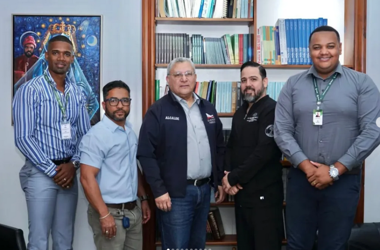ALCALDÍA DE MOCA FORTALECE ESTRATEGIAS DE MOVILIDAD URBANA CON ASESORÍA DE EXPERTOS INTERNACIONALES