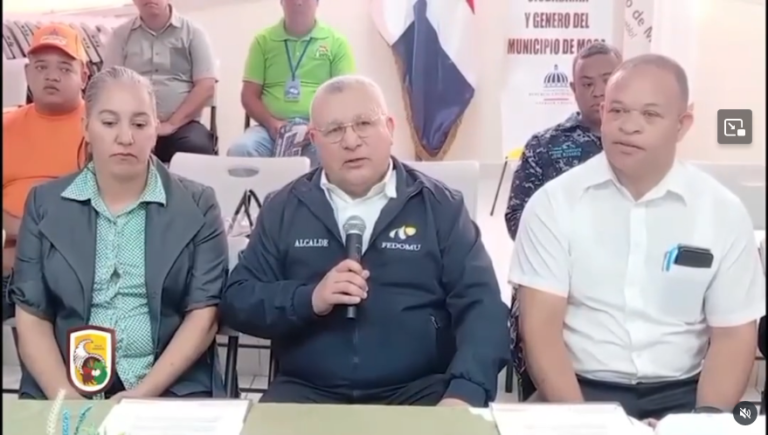 Alcaldía de Moca y Unión de Juntas de Vecinos firman histórico Acuerdo de Alianza Público-Privada y Comunitaria