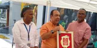 AYUNTAMIENTO DE MOCA Y ALCALDE GUAROCUYA CABRAL CELEBRAN ÉXITO DE LA «NOCHE LARGA DE LOS MUSEOS» Y HOMENAJE AL RADIODIFUSOR