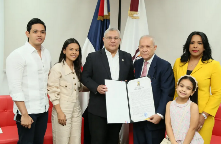 El periodista Rafael Núñez presenta en Moca su libro «Santo Domingo: Génesis y ruptura de dos naciones»